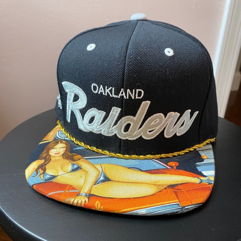 Mitchell and Ness Oakland Raiders Snapback